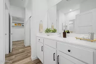 2041 East Michigan Ave, Phoenix, AZ 85022 - Photo 15