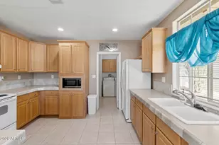 201 S Greenfield Rd, Mesa, AZ 85206 - Photo 33
