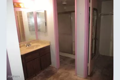 10828 N Biltmore Drive #102, Phoenix, AZ 85029 - Photo 11