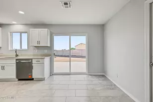 1920 E 18th Ave, Apache Junction, AZ 85119 - Photo 17