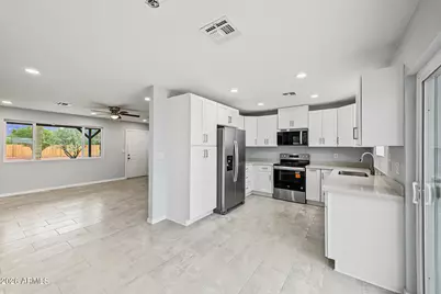 1920 E 18th Avenue, Apache Junction, AZ 85119 - Photo 21