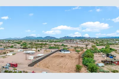 1920 E 18th Avenue, Apache Junction, AZ 85119 - Photo 49