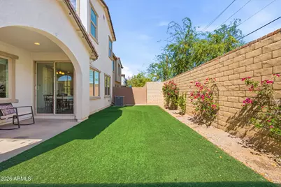 687 N Sparrow Court, Gilbert, AZ 85234 - Photo 45