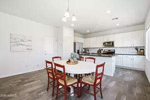 687 N Sparrow Ct, Gilbert, AZ 85234 - Photo 15