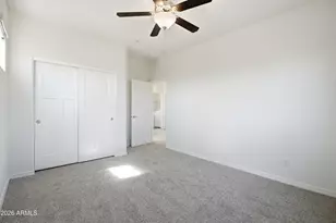 687 N Sparrow Ct, Gilbert, AZ 85234 - Photo 37