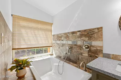 7021 W McRae Way, Glendale, AZ 85308 - Photo 37