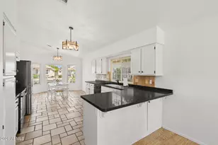 7021 W McRae Way, Glendale, AZ 85308 - Photo 19