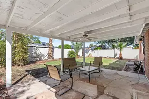 1826 E Hazelwood St, Phoenix, AZ 85016 - Photo 21