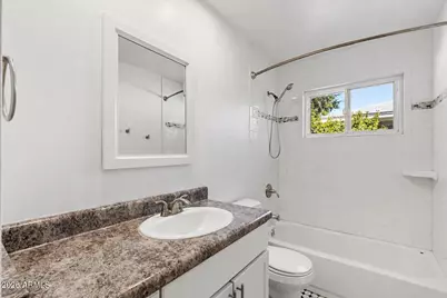 1826 E Hazelwood Street, Phoenix, AZ 85016 - Photo 25