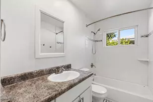 1826 E Hazelwood St, Phoenix, AZ 85016 - Photo 25