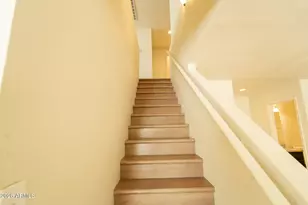 649 E Springfield Pl, Chandler, AZ 85286 - Photo 9
