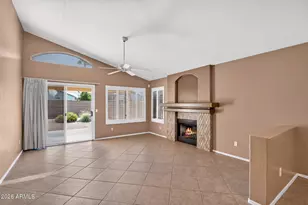 3323 W Constitution Dr, Chandler, AZ 85226 - Photo 9