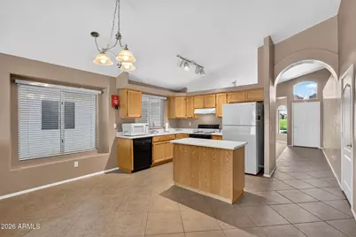 3323 W Constitution Drive, Chandler, AZ 85226 - Photo 3