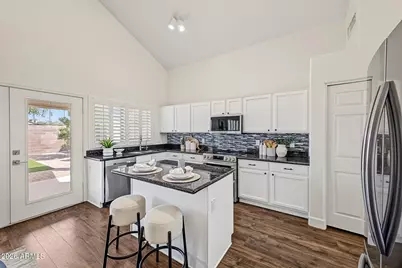10102 E Olla Avenue, Mesa, AZ 85212 - Photo 17