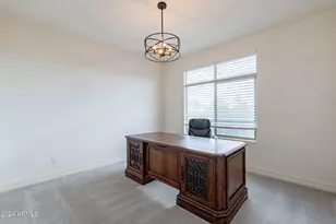 25424 N 19th Dr, Phoenix, AZ 85085 - Photo 17