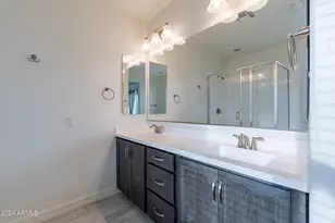25424 N 19th Dr, Phoenix, AZ 85085 - Photo 13