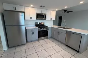 1627 W Villa Theresa Dr, Phoenix, AZ 85023 - Photo 7