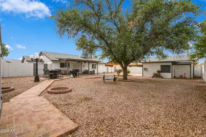 2916 W Meadow Drive, Phoenix, AZ 85053 - Photo 15