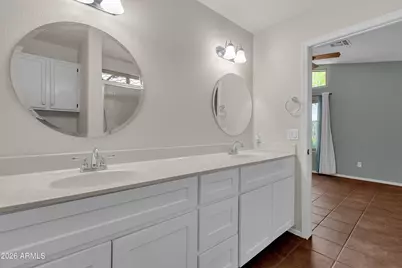 13864 N 91st Lane, Peoria, AZ 85381 - Photo 11