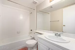15402 N 28th St, Phoenix, AZ 85032 - Photo 11