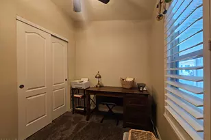 650 N Hawes Rd, Mesa, AZ 85207 - Photo 21