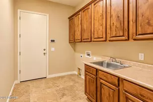 12061 W Miner Trail, Peoria, AZ 85383 - Photo 33