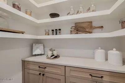 3301 E Elm Street, Phoenix, AZ 85018 - Photo 11