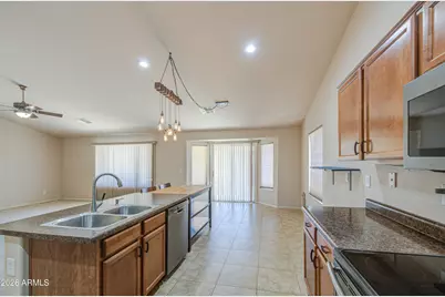 1243 W Castle Drive, Casa Grande, AZ 85122 - Photo 11