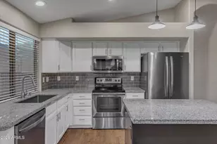 1816 E Morgan Dr, Gilbert, AZ 85295 - Photo 15