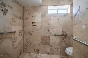 1300 W 10 Bed Assisted Living Ave, Mesa, AZ 85202 - Photo 11