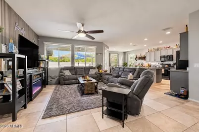 15695 N 183rd Avenue, Surprise, AZ 85388 - Photo 7