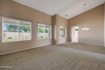 21919 N 79th Avenue, Peoria, AZ 85383 - Photo 13