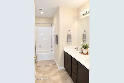 9982 N 86th Lane, Peoria, AZ 85345 - Photo 9