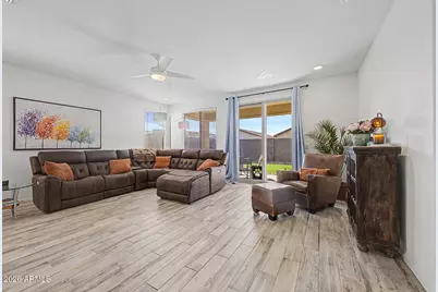 18249 W Cielo Grande Avenue, Surprise, AZ 85387 - Photo 9