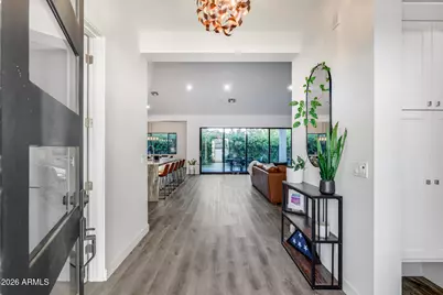 8211 N 17th Avenue, Phoenix, AZ 85021 - Photo 13