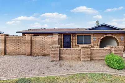 3330 S Parkside Drive, Tempe, AZ 85282 - Photo 1