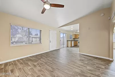 3330 S Parkside Drive, Tempe, AZ 85282 - Photo 7