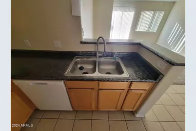 1930 N 103rd Drive, Avondale, AZ 85392 - Photo 5