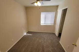 1930 N 103rd Dr, Avondale, AZ 85392 - Photo 15