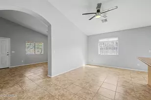 701 W Buist Ave, Phoenix, AZ 85041 - Photo 7
