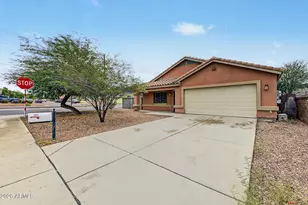 701 W Buist Ave, Phoenix, AZ 85041 - Photo 3