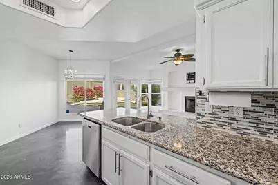 1534 E Winged Foot Road, Phoenix, AZ 85022 - Photo 15