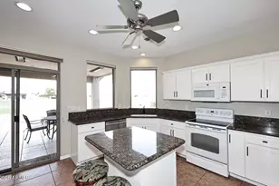 2463 N Fillmore Ct, Mesa, AZ 85215 - Photo 15