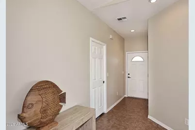 2463 N Fillmore Court, Mesa, AZ 85215 - Photo 5