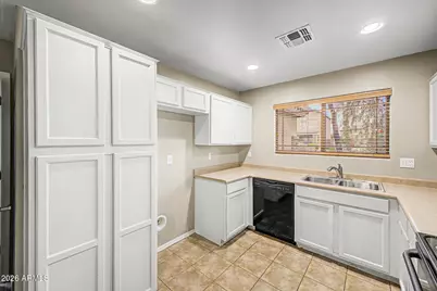17 W Desert Vista Trail, San Tan Valley, AZ 85143 - Photo 9