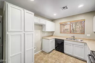 17 W Desert Vista Trail, San Tan Valley, AZ 85143 - Photo 9