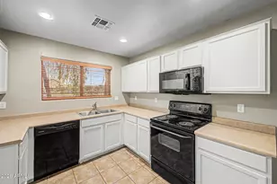 17 W Desert Vista Trail, San Tan Valley, AZ 85143 - Photo 11