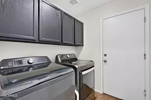 533 N Joshua Tree Ln, Gilbert, AZ 85234 - Photo 29