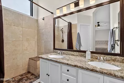 533 N Joshua Tree Lane, Gilbert, AZ 85234 - Photo 19