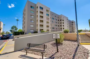 7960 E Camelback Rd, Scottsdale, AZ 85251 - Photo 23